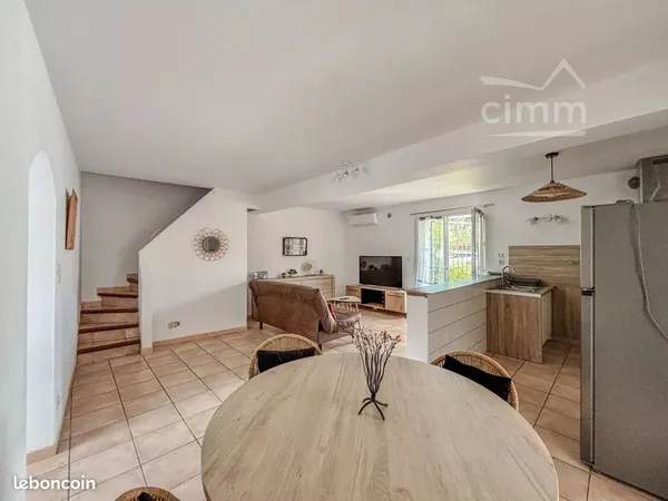 Mas 5 pièces 106 m² 