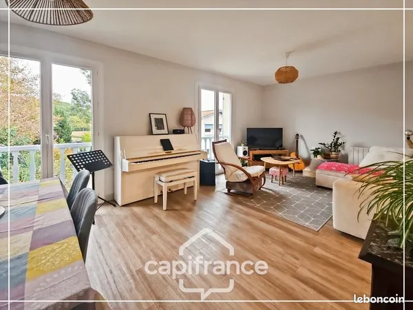 Maison 8 pièces 210 m² 