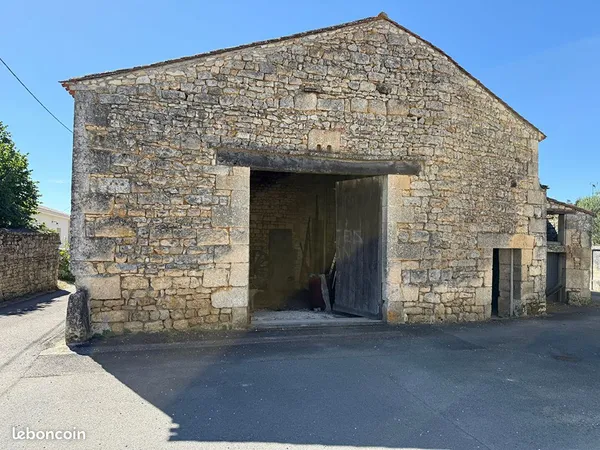 Bâtiment 2 pièces 70 m² 