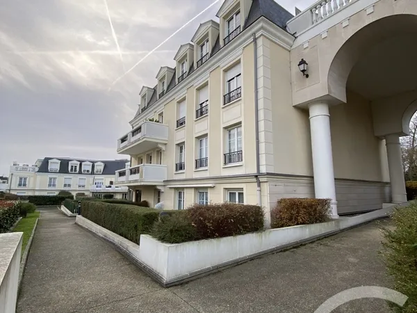 Appartement 5 pièces 94 m² 