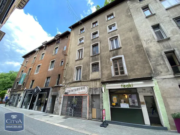 Appartement 1 pièce 10 m² 