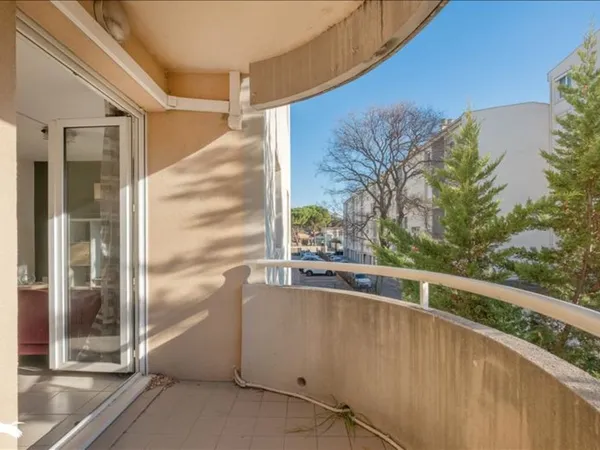 Appartement de 3 pièces principales 