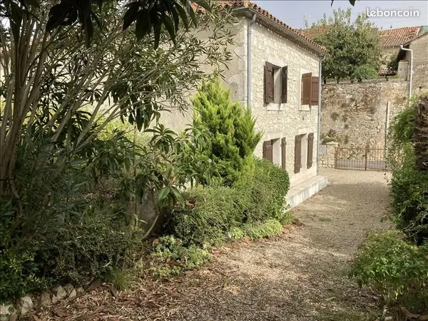 Maison 6 pièces 111 m² 