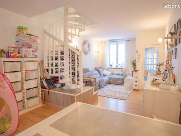 Maison 4 pièces 81 m² 