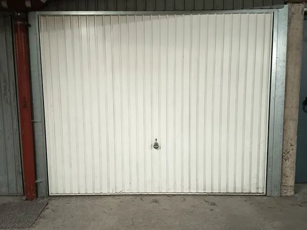 Garage à louer 
