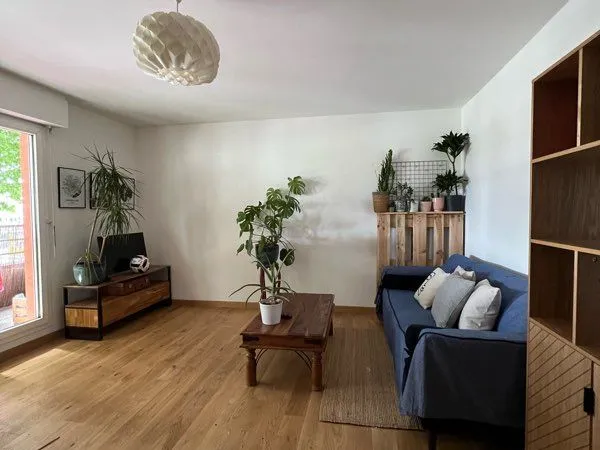 Appartement t2 quartier saint marc centre ville Rouen + place de parking 