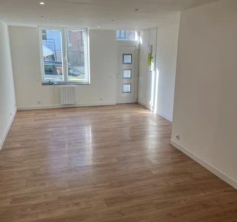 Maison - 4 pieces - 85 m2 