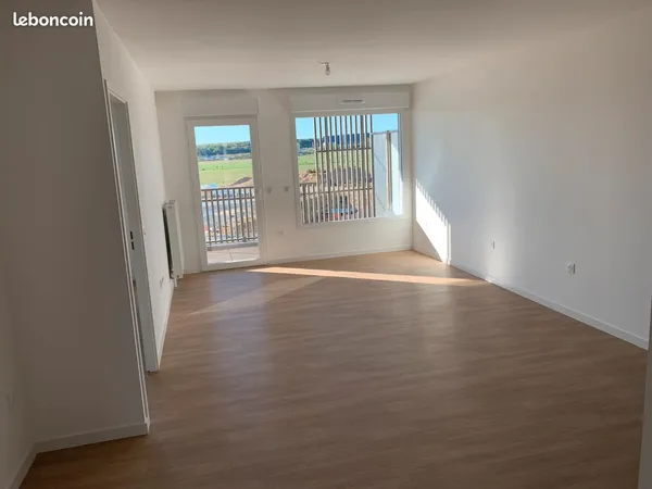 Appartement T3 à FLEURY SUR ORNE 