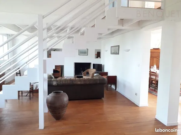 Duplex 3 pièces 119 m² 