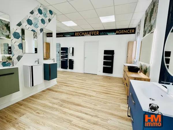Bureaux 170 m² 