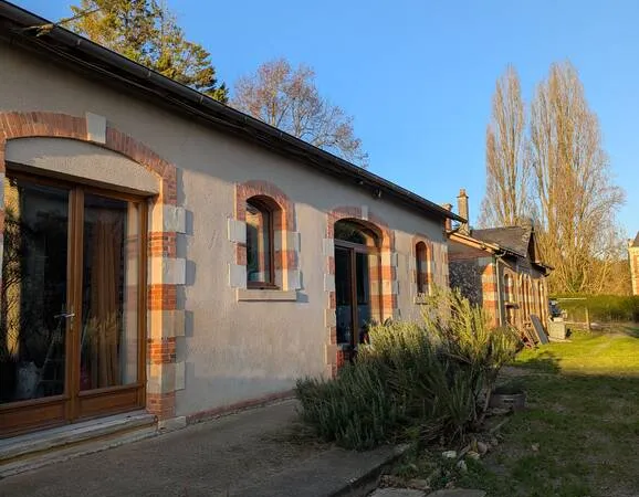 Maison 6 pièces 239 m² 