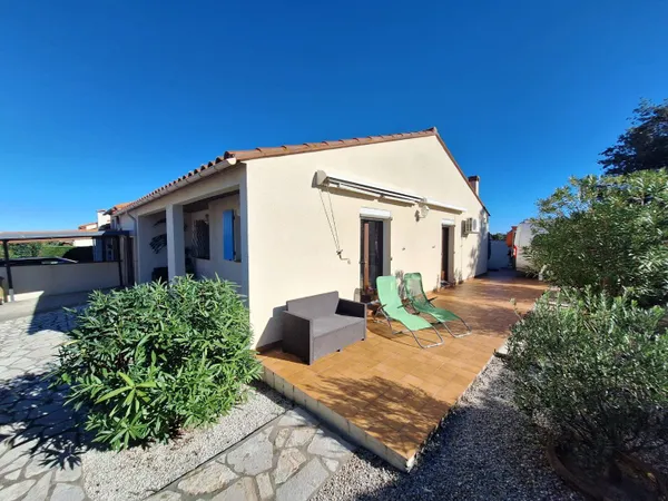 VILLA 3 faces DE PLAIN-PIED, 2 ou 3 CHAMBRES, SITUATION IDÉALE ! 