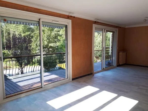Appartement 4 pièces 103 m² 