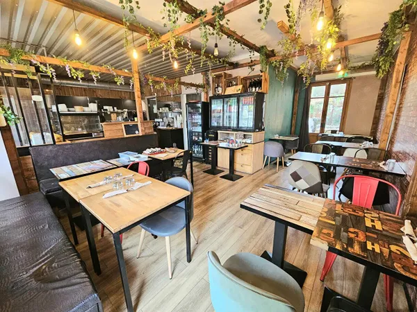 Fonds de commerce 68 m² 