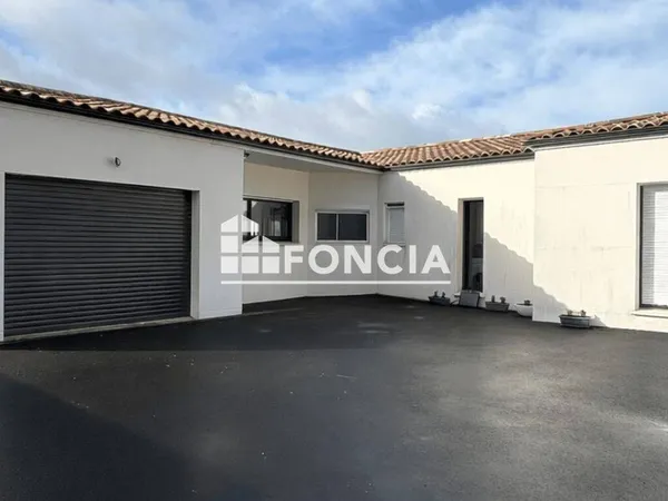 Maison 6 pièces 145 m² 