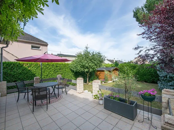 Maison 6 pièces 120 m² 