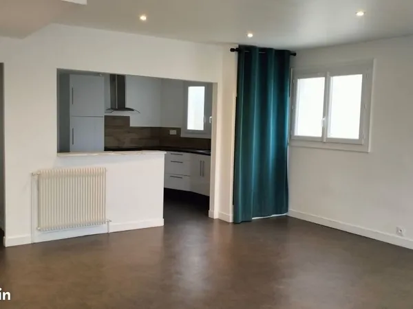 Appartement T4 challans quartier hopital 70m2 