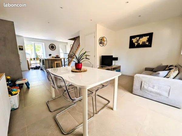 Maison 4 pièces 80 m² 