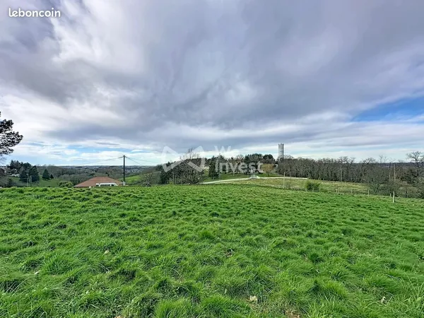 Terrain 1937 m² Cuqueron 