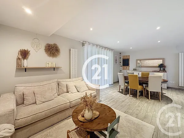 Maison 4 pièces 111 m² 