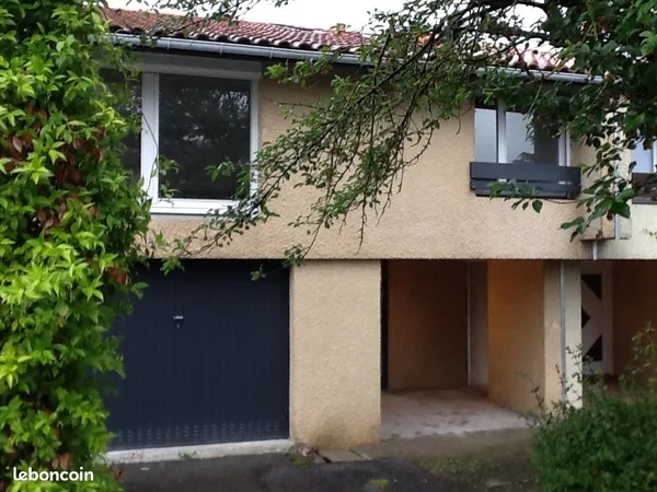 2 chambres dans colocation pour 3 étudiante - Pavillon meublé entièrement rénové à 200 m de 