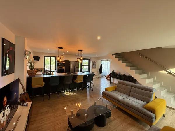 MAISON MITOYENNE T5 