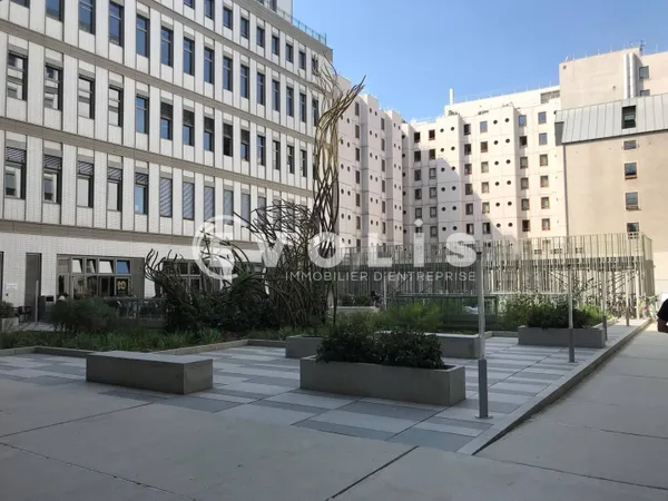 Bureaux 14 m² 
