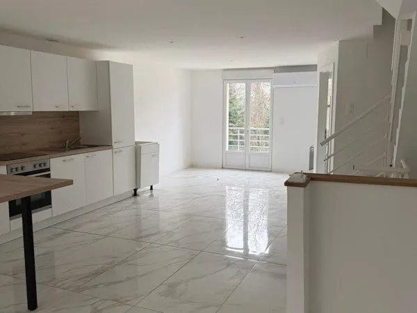 Maison à louer f5 