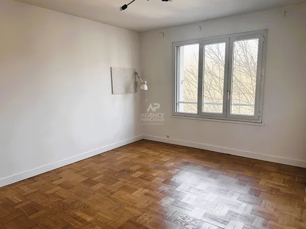 Appartement de 85 m² - Quartier Alsace - SAINT-GERMAIN-EN-LAYE 