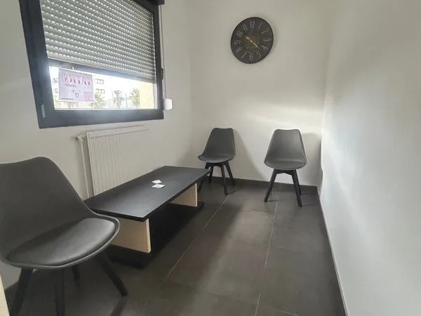 Loue bureaux individuelle Z.A de la Hallerais 