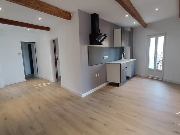Appartement 3 pièces 69 m² 