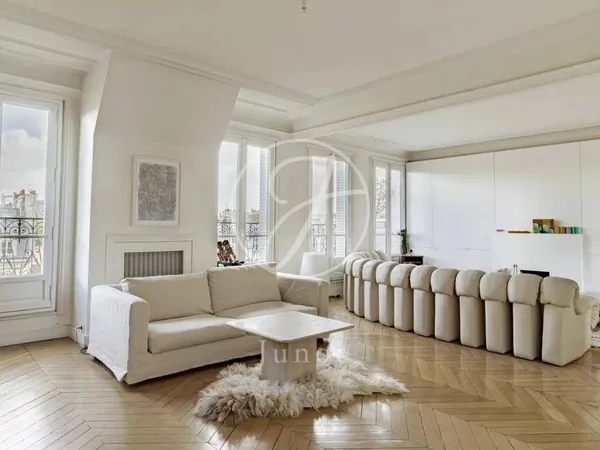 Vends t6 et plus - 120.77m² - Paris 10ème 