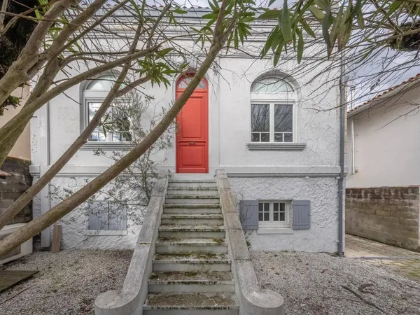 Maison de ville 8 pièces 160 m² 