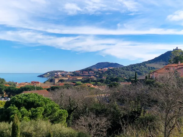 Très Beau 2 pièces Vue Mer avec Terrasse et Garage ! 