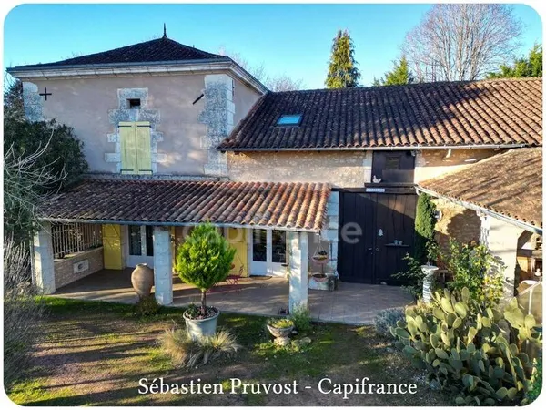 Maison 5 pièces 143 m² 