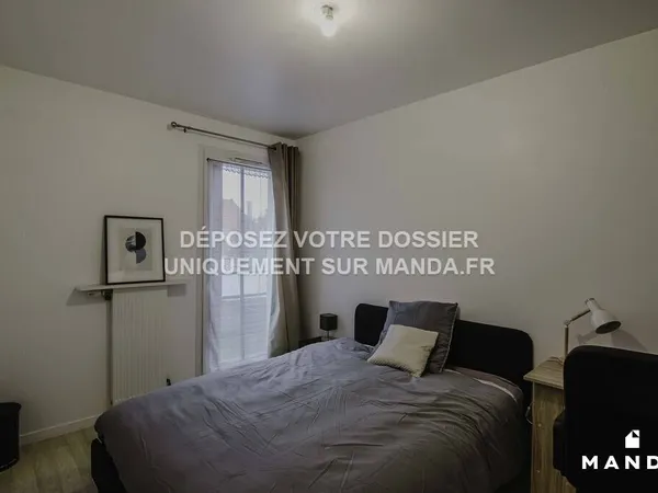 Studio 4 pièces 