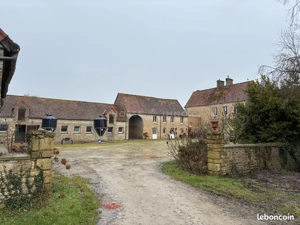 Propriété 6 pièces 240 m² 