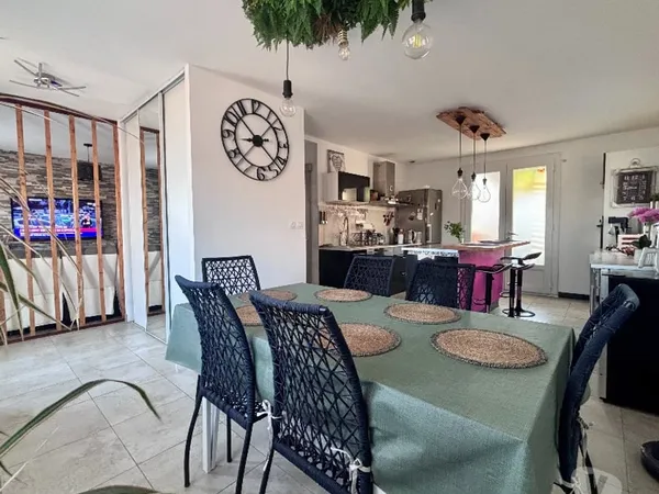 Appartement modulable + Terrasse Balcon + Jardin + Parkings 
