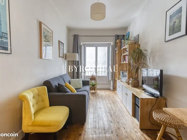 Appartement 3 pièces 49 m² 