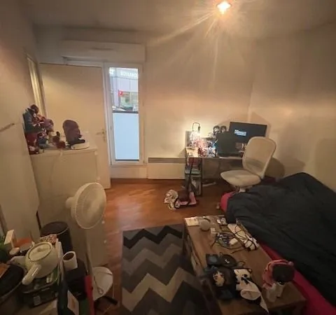 Studio 1 pièce 21 m² 