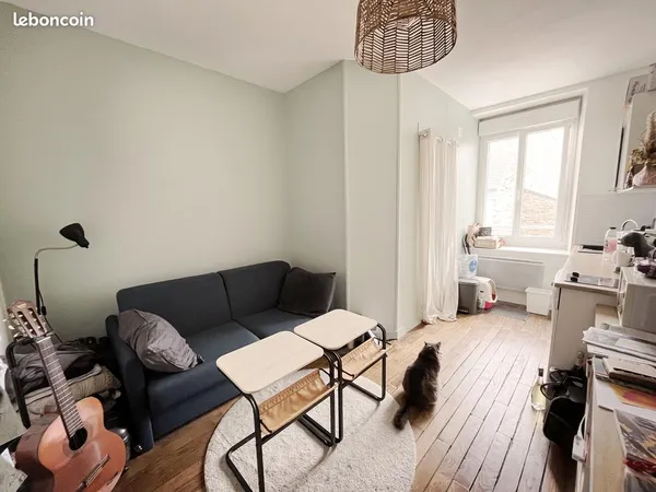 Appartement studio - quartier Saint Hélier 