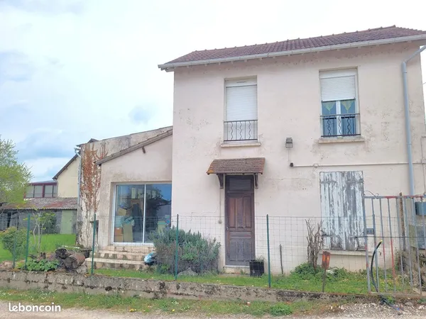 Garage 267 m² BRIENON SUR ARMANCON 