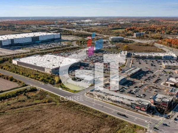 Local d'activité 2 450 m² 