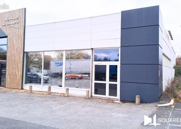 Local commercial 200 m² 