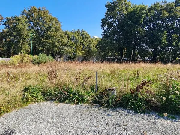 Terrain 408 m² Crach 