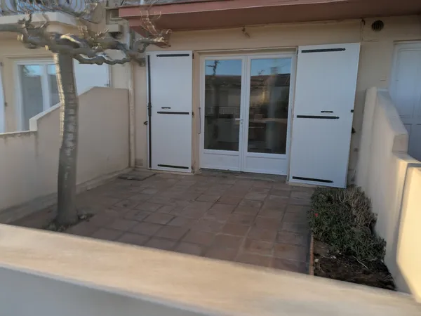 Appartement T3 vide RDC Saint Pierre La Mer 