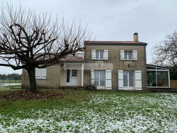 Maison 1985 GENSAC LA PALLUE 132 m2 