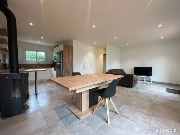 Maison 3 pièces 77 m² 