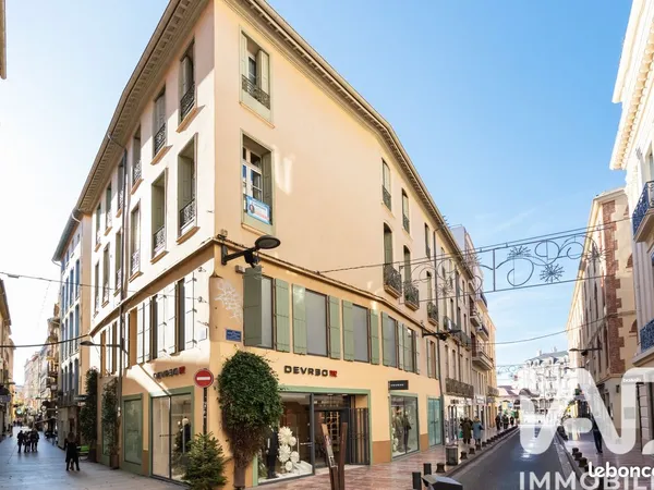 Appartement 4 pièces 156 m² 