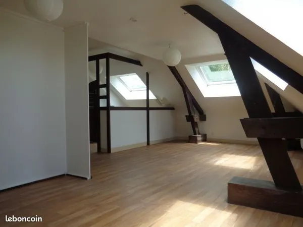 Studio 1 pièce 39 m² 